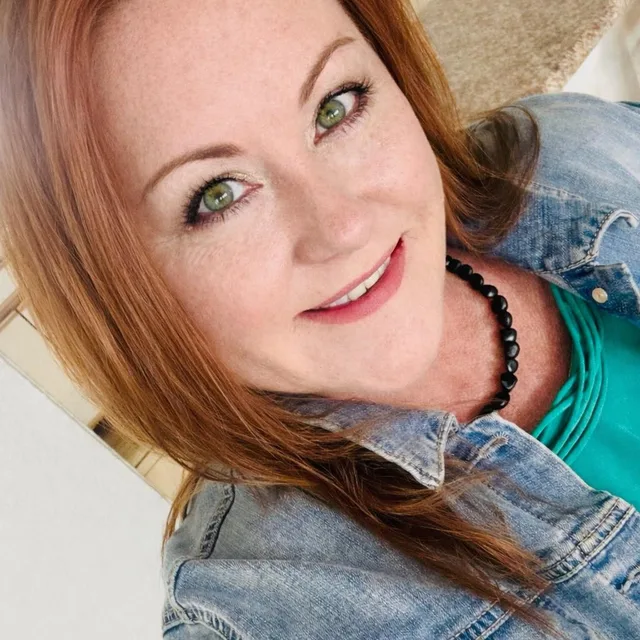 Kerry, Irish Kerry Creations Founder